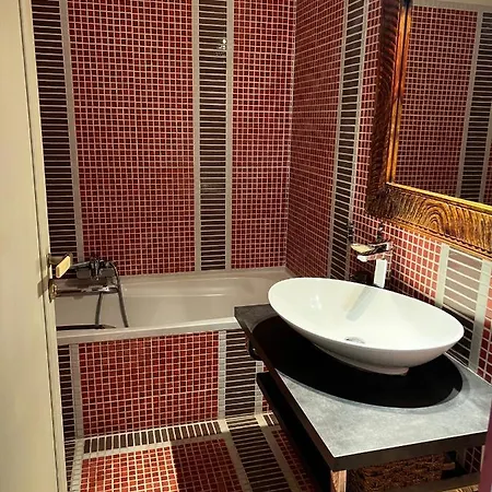 Appartement La Mirandole 3 Pièces Vue *