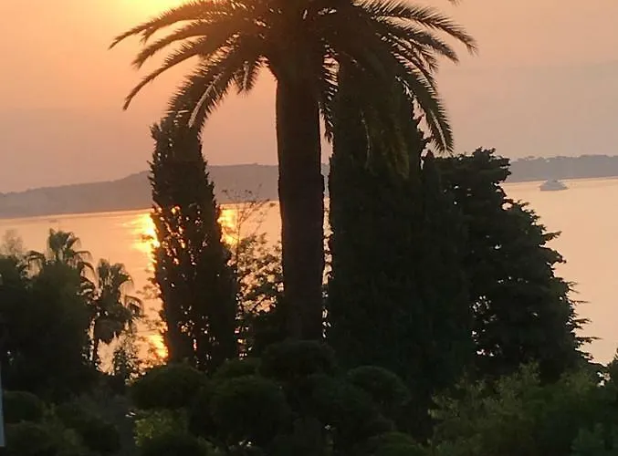 La Mirandole 3 Pieces Vue 골페주앙